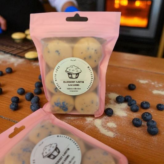 Blueberry Muffin Macarons